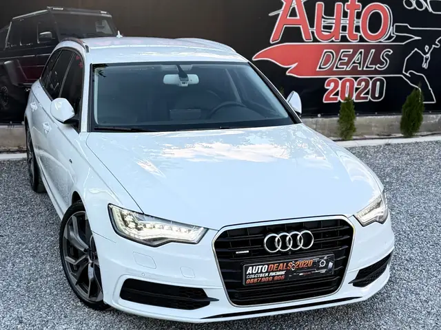 Audi A6 2013, бял