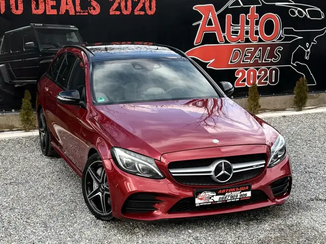 Mercedes-Benz C 43 AMG 2016, червен