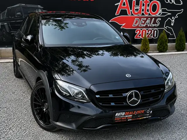 Mercedes-Benz E 350 2017, тъмносин металик