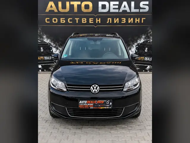 VW Touran 2010, черен