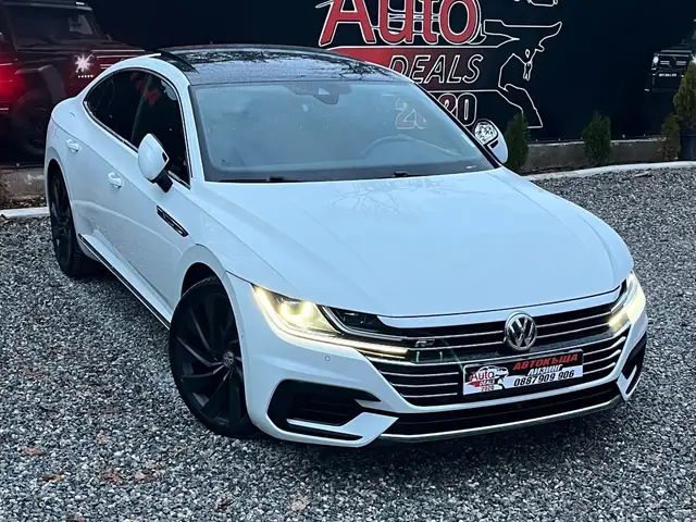 VW Arteon 2019, бял