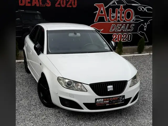 Seat Exeo 2009, бял