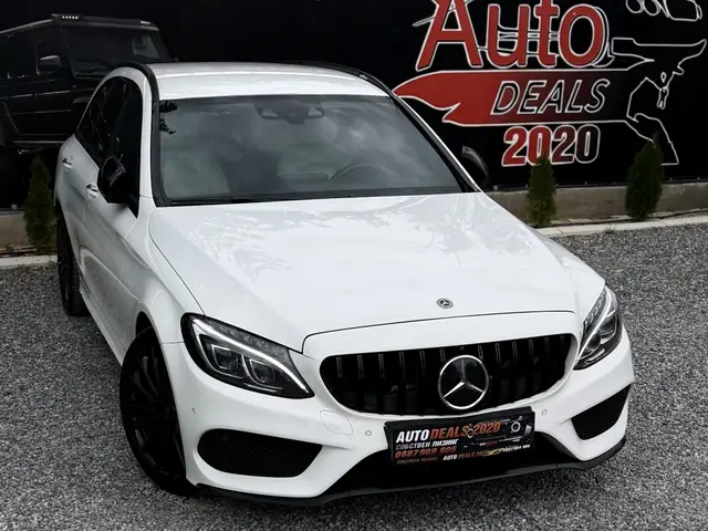 Mercedes-Benz C 220 2017, бял