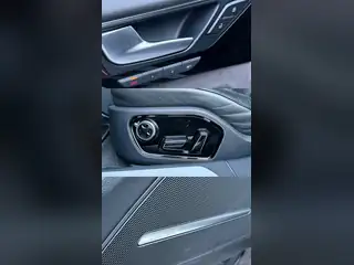 Audi A8 2015, черен, снимка 14 от 16
