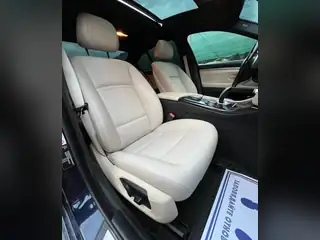 BMW 520 2016, тъмносин металик, снимка 5 от 12