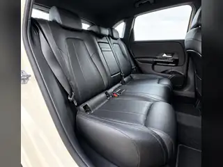 Mercedes-Benz B 200 2020, бежов, снимка 7 от 12