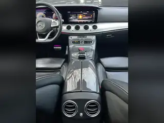 Mercedes-Benz E 220 2018, черен, снимка 11 от 17