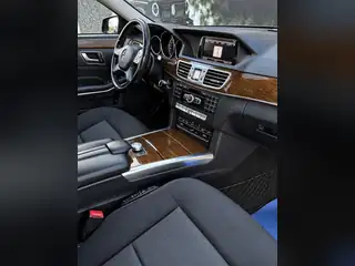 Mercedes-Benz E 350 2013, черен, снимка 11 от 14