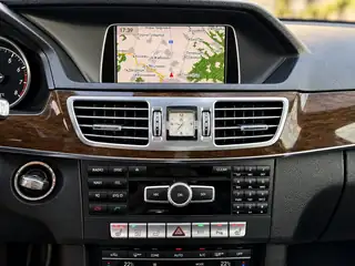Mercedes-Benz E 350 2013, черен, снимка 10 от 14