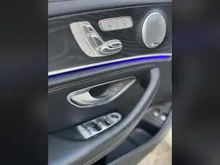 Mercedes-Benz E 350 2017, бял, снимка 16 от 17
