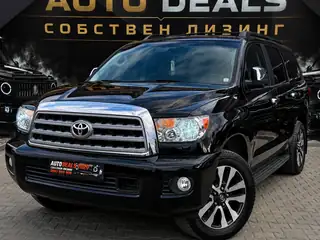 Toyota Sequoia 2012, черен, снимка 2 от 16