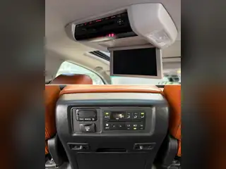 Toyota Sequoia 2012, черен, снимка 15 от 16