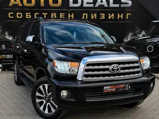 Toyota Sequoia 2012, черен, снимка 3 от 16