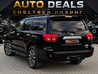 Toyota Sequoia 2012, черен, снимка 4 от 16