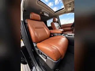 Toyota Sequoia 2012, черен, снимка 7 от 16